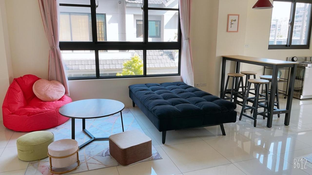 梨幸日和 Good Days In Liko Bed & Breakfast Kaohsiung Exterior photo
